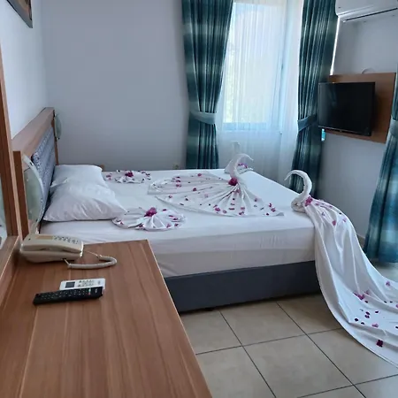 Hotel Wonder Life